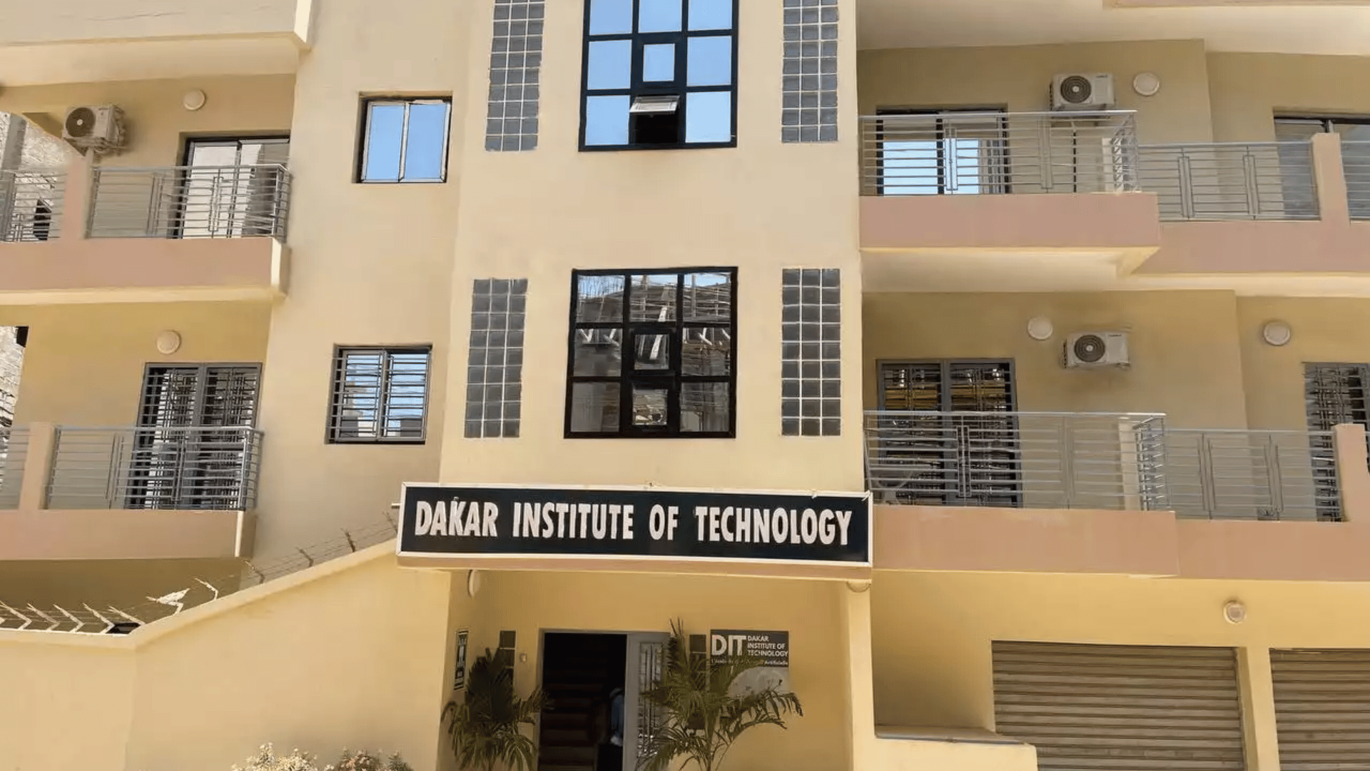 DIT - Dakar Institute of Technologie