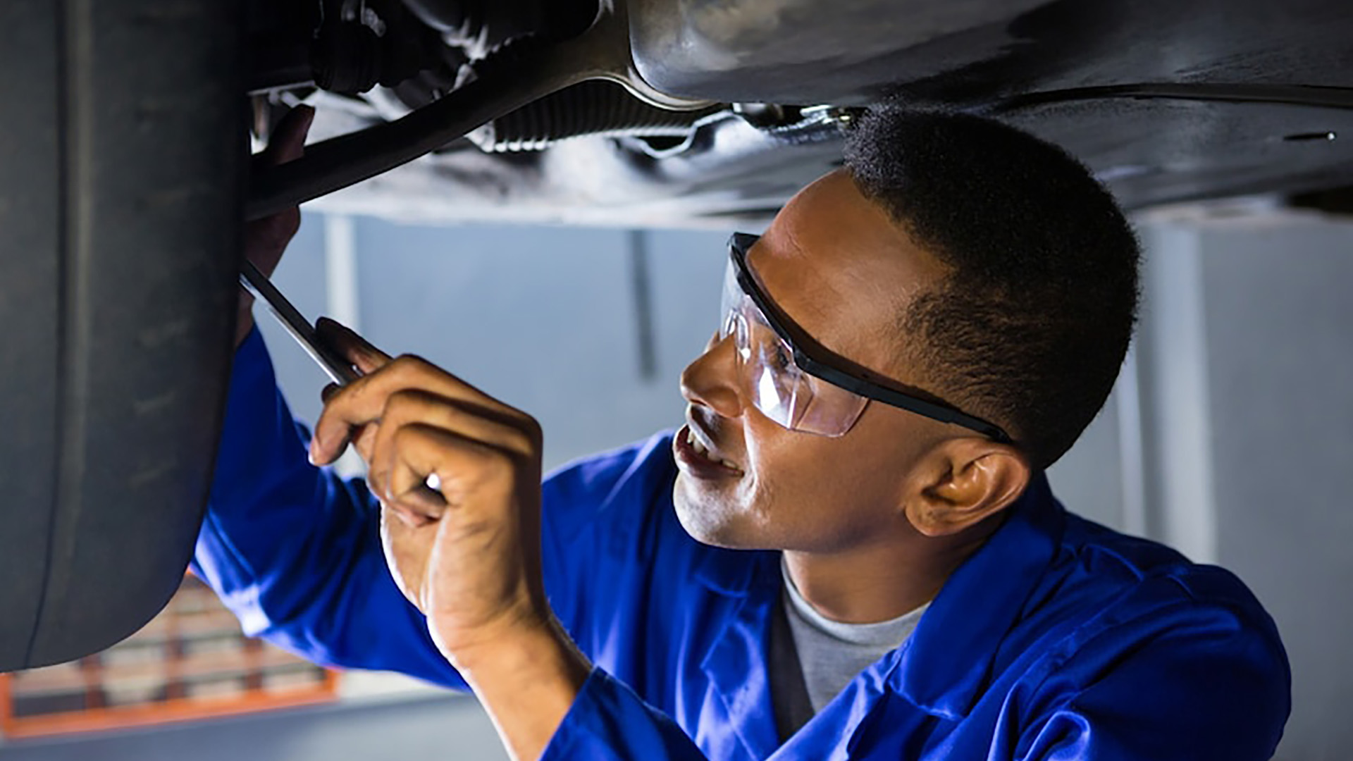 Institut Perform – Institut Supérieur des Métiers de l’Automobile et de l’Aviation